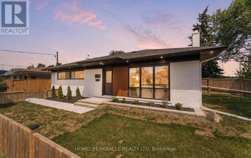 22 Arnprior Road, Toronto (Bendale), Ontario, M1K5A6, Toronto (Bendale), Ontario — photo 1 of 5