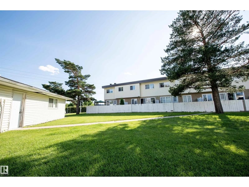 #118 16344 109 ST NW, Edmonton, Alberta, T5X2T4, Edmonton, Alberta — photo 1 of 5
