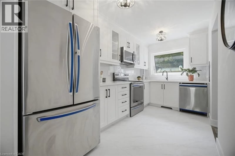 1345 PLAYFORD Road, Mississauga, Ontario, L5J3V9, Mississauga, Ontario — photo 1 of 5