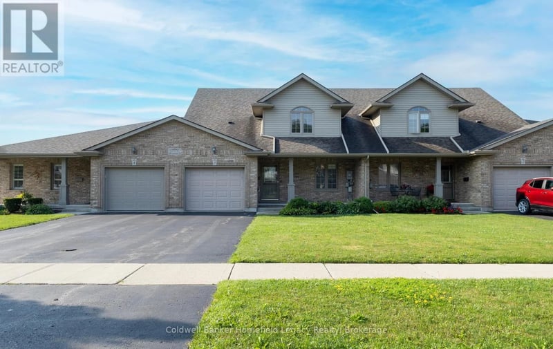 #3 144 Southvale Road, St. Marys, Ontario, N4X1E9, St. Marys, Ontario — photo 1 of 5
