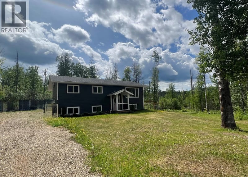 3403 South Dawson Other, Dawson Creek, British Columbia, V1G0C2, Dawson Creek, British Columbia — photo 1 of 5
