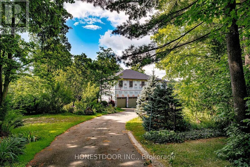 40 Old Church Road, King, Ontario, L7B1K4, King, Ontario — photo 1 of 5