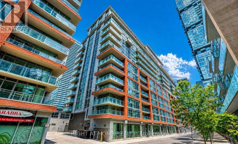 #Lph01 21 Nelson Street, Toronto (Waterfront Communities), Ontario, M5V3H9, Toronto (Waterfront Communities), Ontario — photo 1 of 5