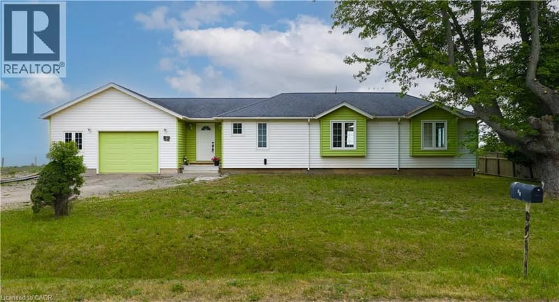 21 VILLELLA Road, Lowbanks, Ontario, N0A1K0, Lowbanks, Ontario — photo 1 of 5