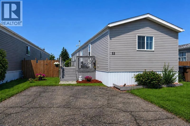 53 Maple Drive West, Brooks, Alberta, T1R1J2, Brooks, Alberta — photo 1 of 5