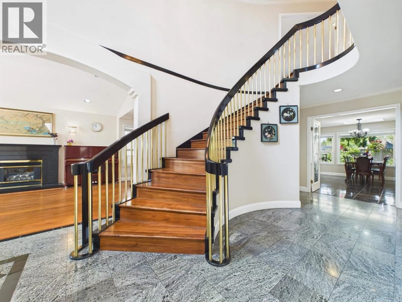 7629 ARTHUR Avenue, Burnaby, British Columbia, V5J4G4, Burnaby, British Columbia — photo 1 of 5