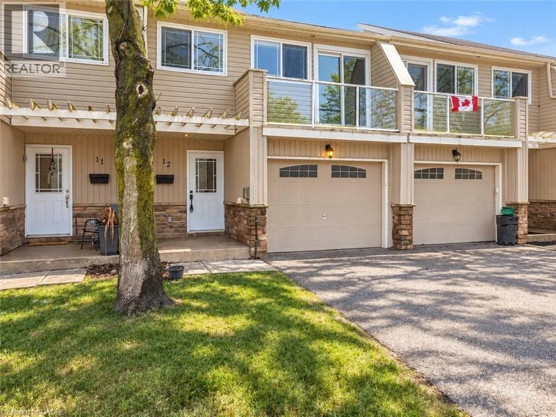 #12 12 LANKIN Boulevard, Orillia, Ontario, L3V6T2, Orillia, Ontario — photo 1 of 5