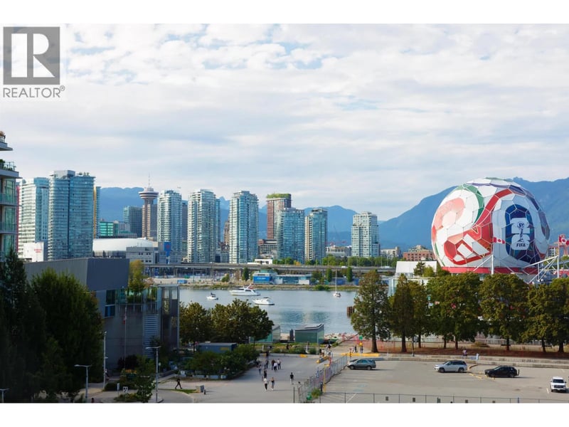 #605 1688 PULLMAN PORTER Street, Vancouver, British Columbia, V6A0H4, Vancouver, British Columbia — photo 1 of 5