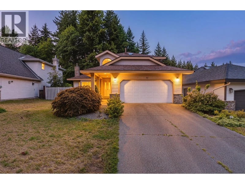 1565 BRAMBLE Lane, Coquitlam, British Columbia, V3E2T5, Coquitlam, British Columbia — photo 1 of 5