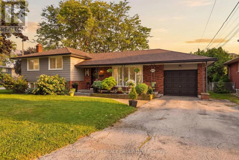 314 Harmony Road, Hamilton (Ancaster), Ontario, L8G2T2, Hamilton (Ancaster), Ontario — photo 1 of 5