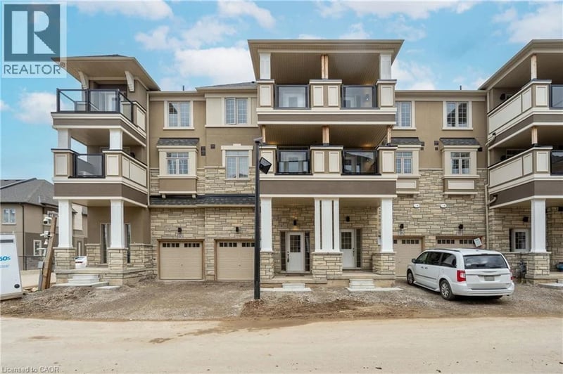 #39 305 GARNER Road West, Hamilton, Ontario, L9G5E6, Hamilton, Ontario — photo 1 of 5