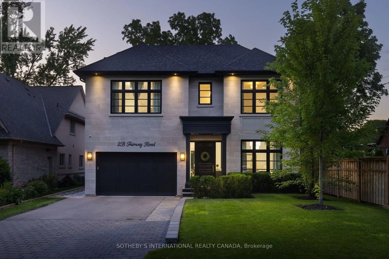 2B Fairway Road, Toronto (Princess-Rosethorn), Ontario, M9A5E9, Toronto (Princess-Rosethorn), Ontario — photo 1 of 5