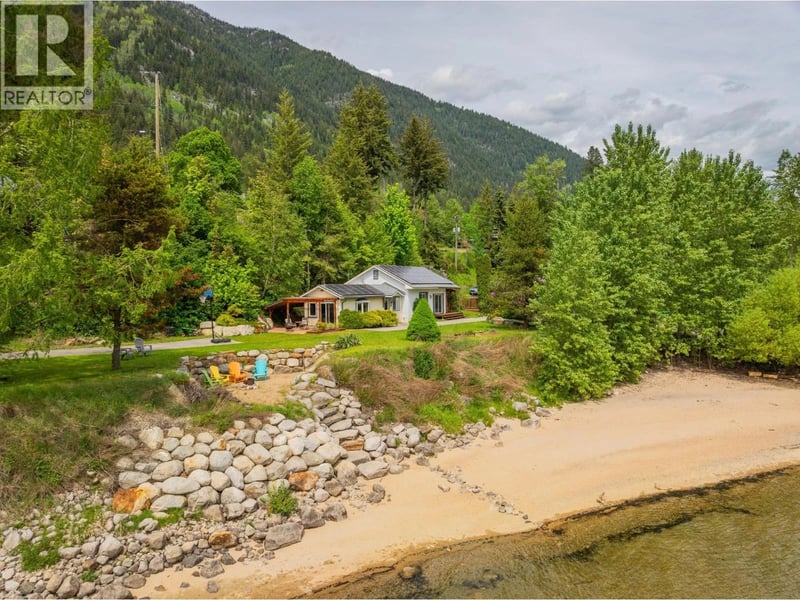 606 JORGENSEN Road, Nelson, British Columbia, V1L6M6, Nelson, British Columbia — photo 1 of 5
