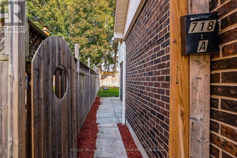 718 Edgewood Road South, Pickering (Amberlea), Ontario, L1V2Z6, Pickering (Amberlea), Ontario — photo 1 of 5