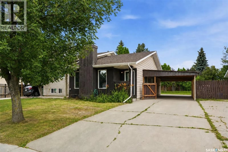 1718 McKercher DRIVE, Saskatoon, Saskatchewan, S7H5E2, Saskatoon, Saskatchewan — photo 1 of 5