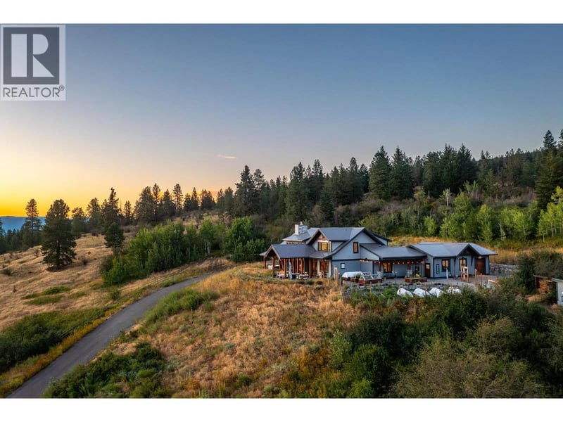 7212 Mountridge Place, Vernon, British Columbia, V1B3S8, Vernon, British Columbia — photo 1 of 5