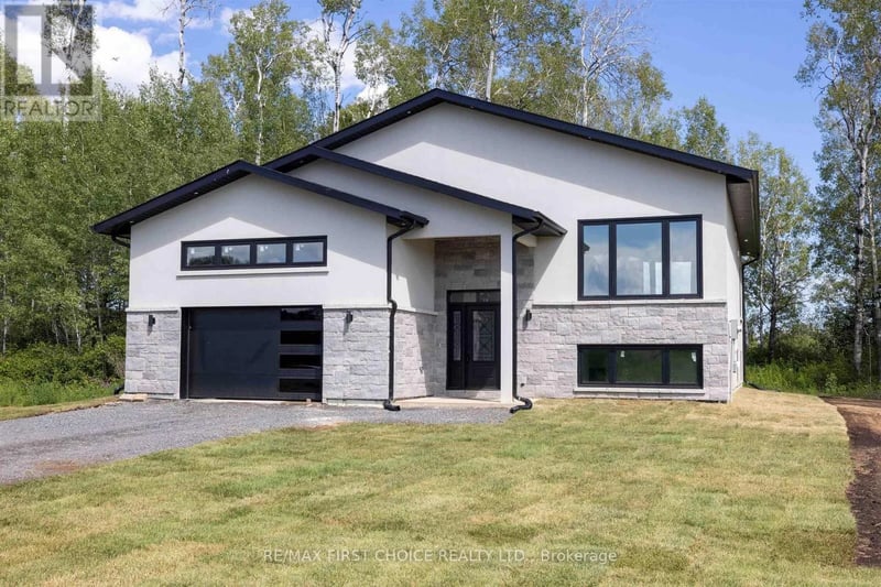 3435 King George's Park Drive, Oliver Paipoonge (TB-81), Ontario, P7K0V5, Oliver Paipoonge (TB-81), Ontario — photo 1 of 5