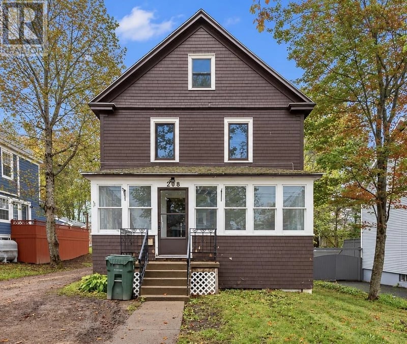 208 Whitney Avenue, Sydney, Nova Scotia, B1P5A4, Sydney, Nova Scotia — photo 1 of 5