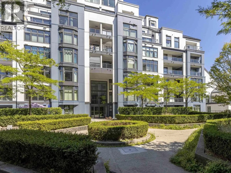 #102 2528 BROADWAY, Vancouver, British Columbia, V5M4V2, Vancouver, British Columbia — photo 1 of 5