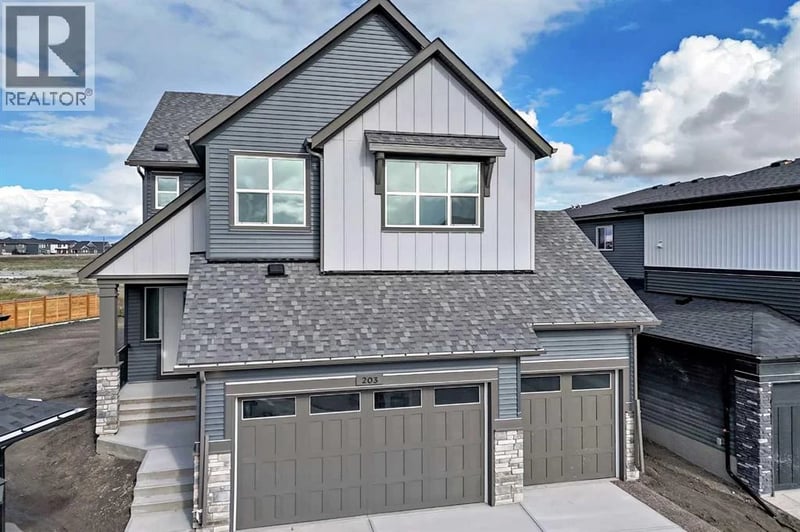 203 Langwell Common Southeast, Airdrie, Alberta, T4A3R4, Airdrie, Alberta — photo 1 of 5
