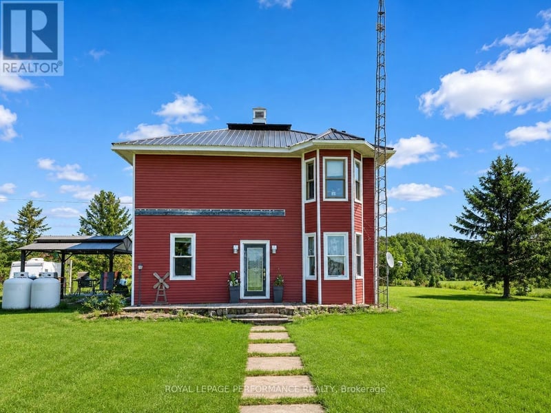 5019 County Road 34 North, South Glengarry, Ontario, K0C2J0, South Glengarry, Ontario — photo 1 of 5