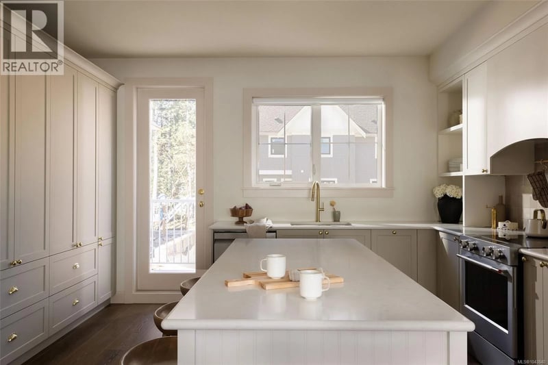 3522 Greystone Close, Langford, British Columbia, V9C3X2, Langford, British Columbia — photo 1 of 5