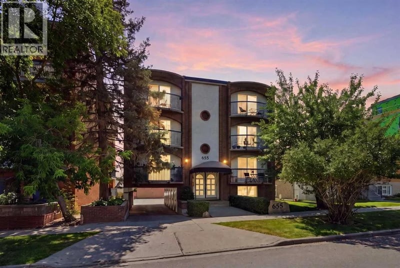 655 4 Avenue Northeast, Calgary, Alberta, T2E0J9, Calgary, Alberta — photo 1 of 5