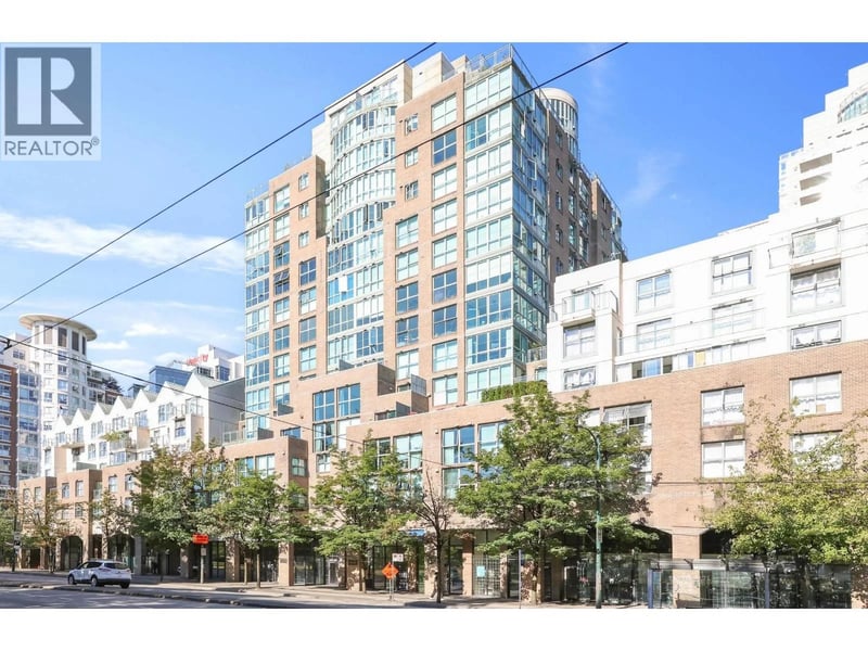 #504 1159 MAIN Street, Vancouver, British Columbia, V6A4B6, Vancouver, British Columbia — photo 1 of 5