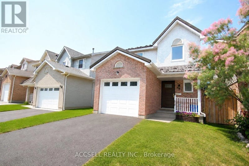 877 Shelborne Street, London South (South J), Ontario, N5Z5A7, London South (South J), Ontario — photo 1 of 5