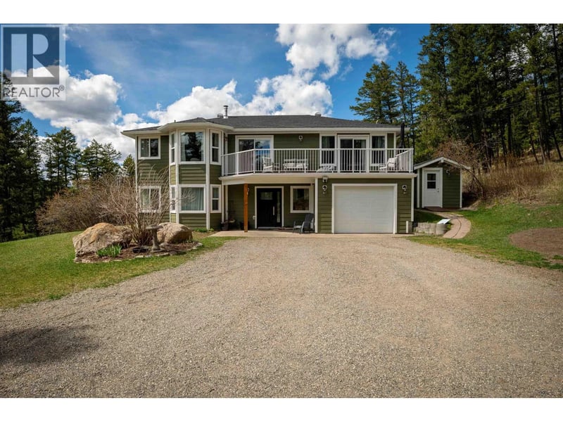 747 CHIMNEY VALLEY Road, Williams Lake, British Columbia, V2G4W4, Williams Lake, British Columbia — photo 1 of 5