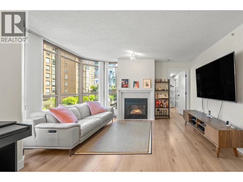 #706 867 HAMILTON Street, Vancouver, British Columbia, V6B2R7, Vancouver, British Columbia — photo 1 of 5