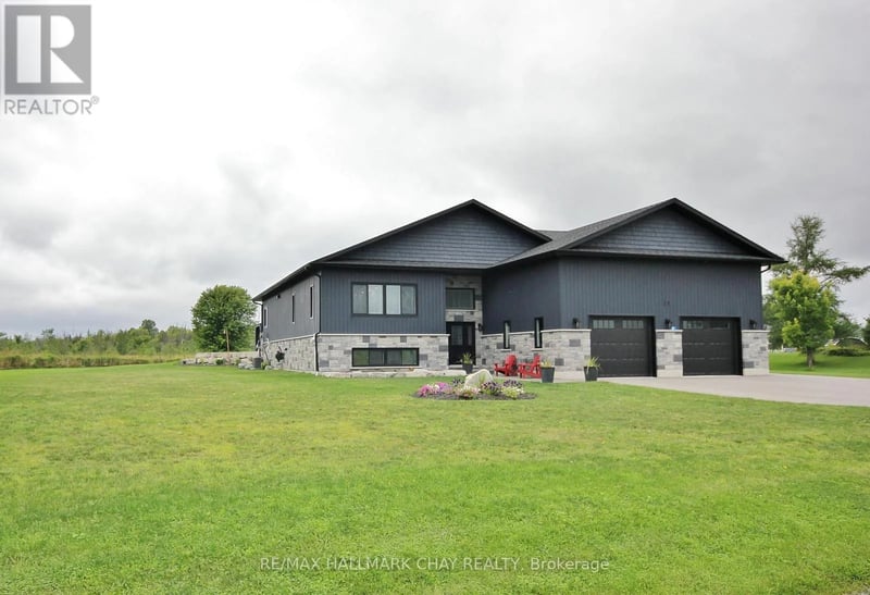 37 HILLSIDE Drive, Georgian Bay (Baxter), Ontario, L0K1S0, Georgian Bay (Baxter), Ontario — photo 1 of 5
