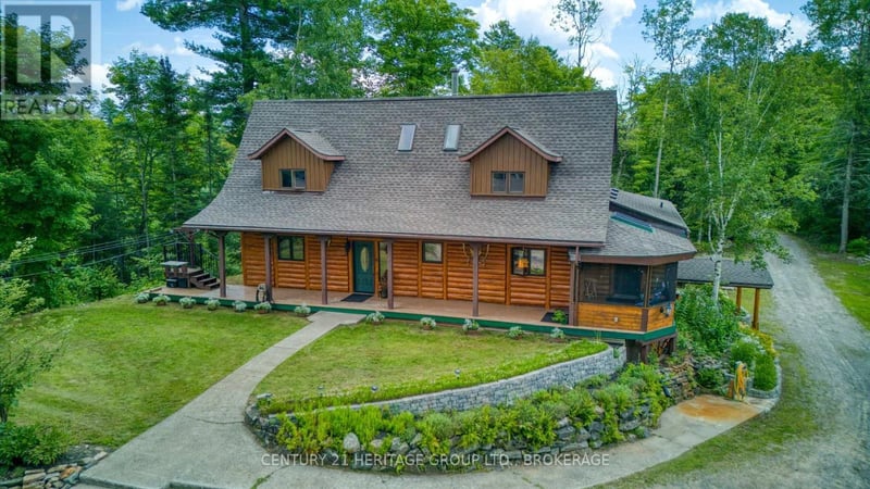 10 Maple View Court, Addington Highlands (Addington Highlands), Ontario, K0H1K0, Addington Highlands (Addington Highlands), Ontario — photo 1 of 5