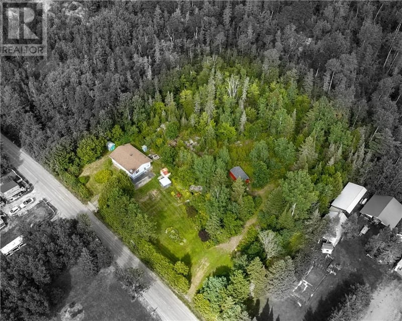 2504 Red Deer Lake Road N, Wahnapitae, Ontario, P0M3C0, Wahnapitae, Ontario — photo 1 of 5