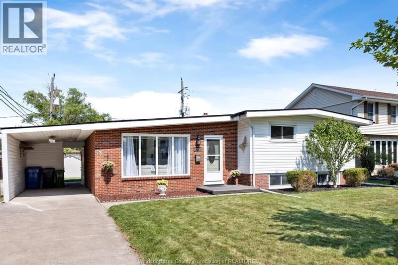 1507 ST. GABRIEL, Windsor, Ontario, N9E1N8, Windsor, Ontario — photo 1 of 5