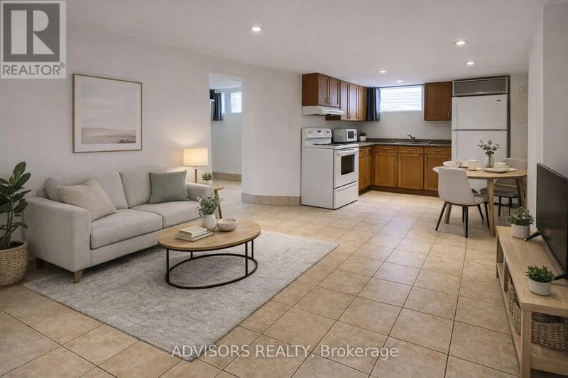 1470 Fisher Avenue, Burlington (Mountainside), Ontario, L7P2L8, Burlington (Mountainside), Ontario — photo 1 of 5