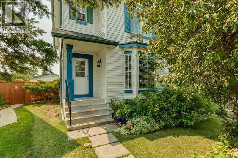25 Coville Gardens Northeast, Calgary, Alberta, T3K5N8, Calgary, Alberta — photo 1 of 5
