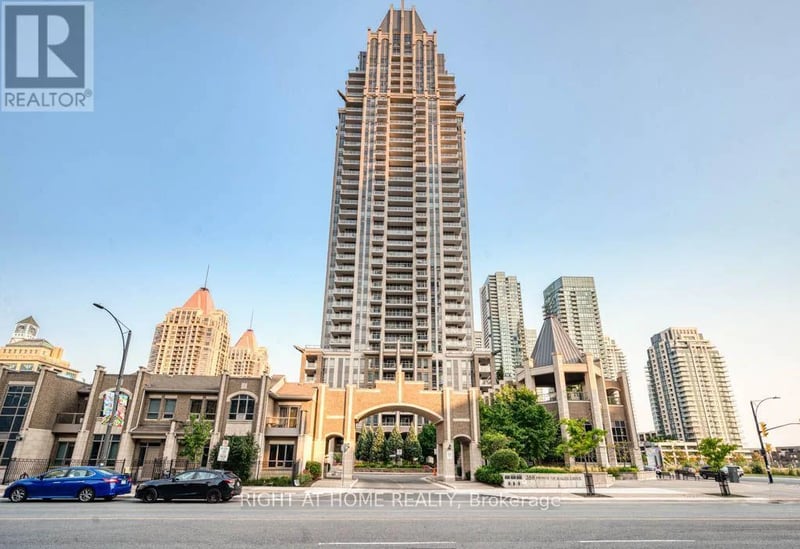#1711 388 Prince Of Wales Drive, Mississauga (City Centre), Ontario, L5B0A1, Mississauga (City Centre), Ontario — photo 1 of 5
