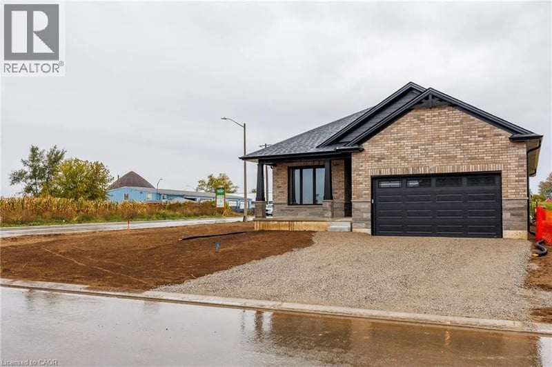 93 DUCHESS Drive, Delhi, Ontario, N4B0B3, Delhi, Ontario — photo 1 of 5