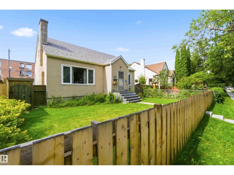 11710 94 Street NW, Edmonton, Alberta, T5G1J2, Edmonton, Alberta — photo 1 of 5