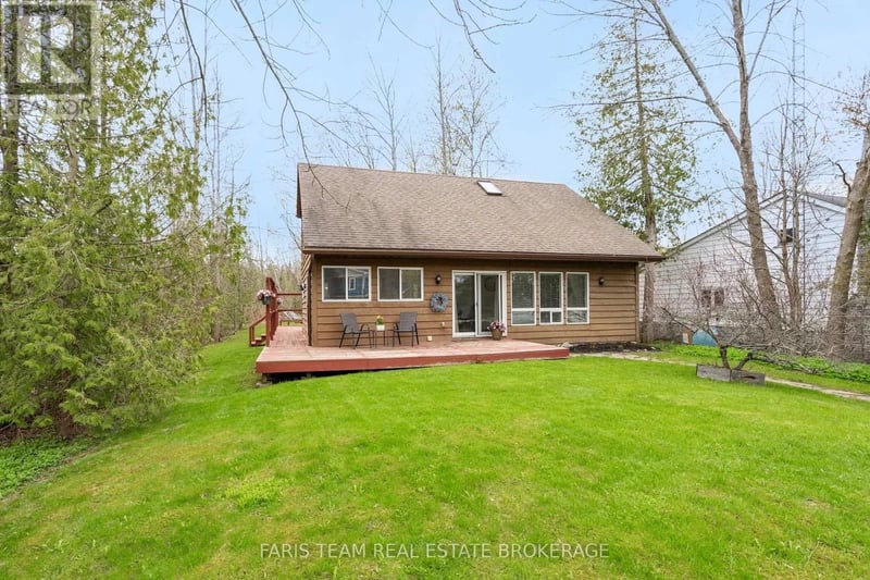2720 Ireton Street, Innisfil, Ontario, L9S2J2, Innisfil, Ontario — photo 1 of 5