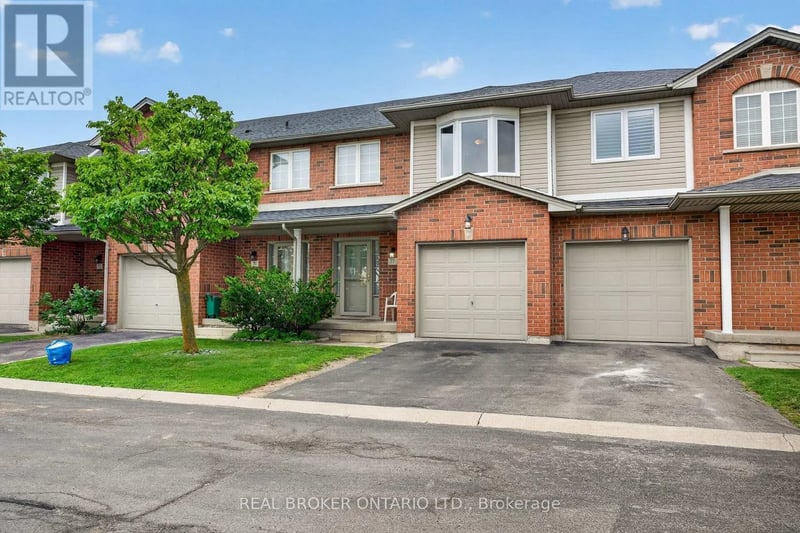 #77 800 Paramount Drive, Hamilton (Stoney Creek Mountain), Ontario, L8J3V9, Hamilton (Stoney Creek Mountain), Ontario — photo 1 of 5