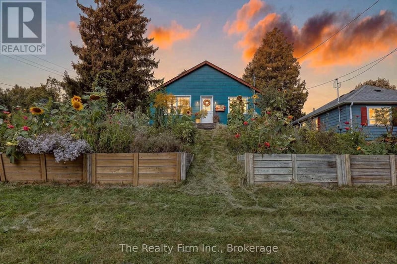 136 Skye Street, Ingersoll (Ingersoll - North), Ontario, N5C2P8, Ingersoll (Ingersoll - North), Ontario — photo 1 of 5