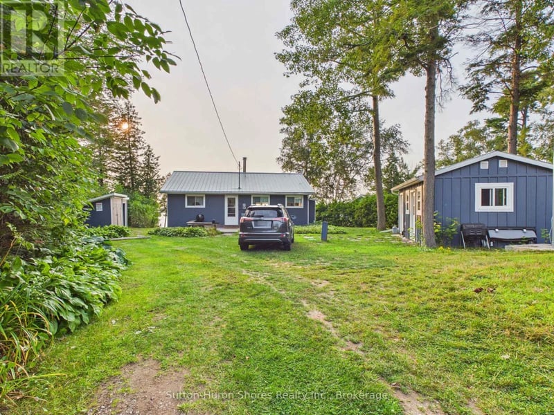 691 Bruce Road 13 Road, Native Leased Lands, Ontario, N0H2L0, Native Leased Lands, Ontario — photo 1 of 5