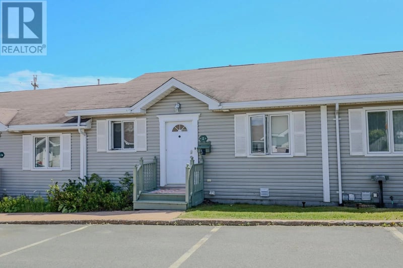 2 Sarasota Court, St. John's, Newfoundland & Labrador, A1E5Z7, St. John's, Newfoundland & Labrador — photo 1 of 5