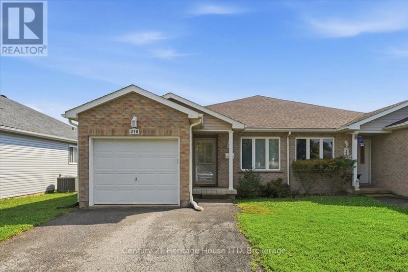 210 Oakcrest Avenue, Welland (West Welland), Ontario, L3C7K3, Welland (West Welland), Ontario — photo 1 of 5