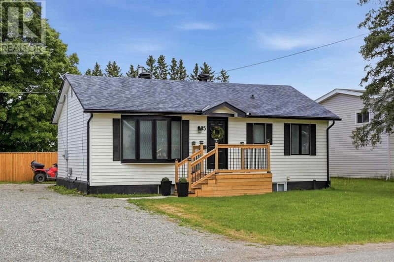 85 Anna ST, Sault Ste. Marie, Ontario, P6B3S7, Sault Ste. Marie, Ontario — photo 1 of 5