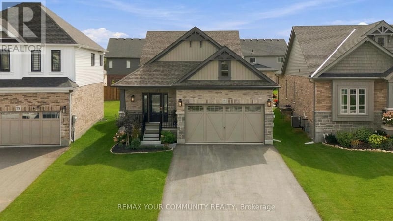 71 Uplands Drive, Grey Highlands, Ontario, N0C1H0, Grey Highlands, Ontario — photo 1 of 5
