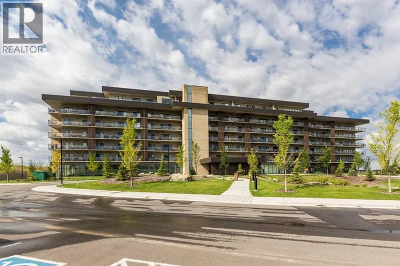 102 Scenic Drive North, Lethbridge, Alberta, T1H5L9, Lethbridge, Alberta — photo 1 of 5