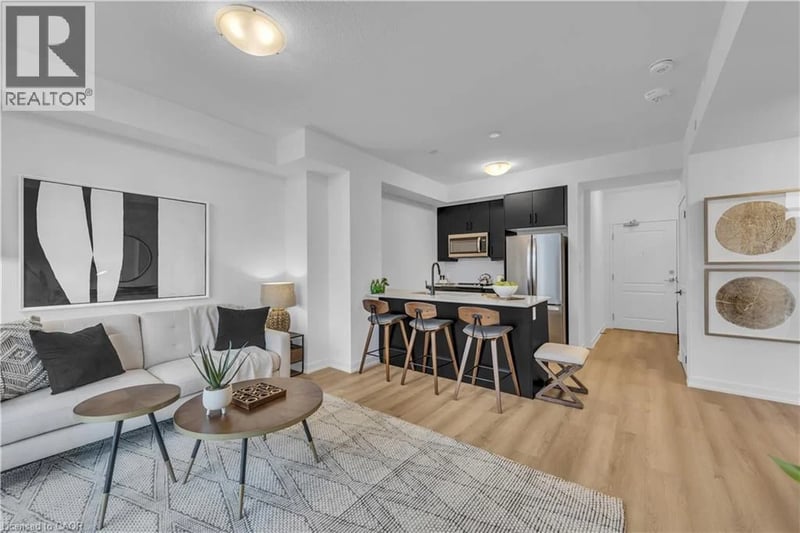 #237 10 MALLARD Trail, Waterdown, Ontario, L8B2A7, Waterdown, Ontario — photo 1 of 5
